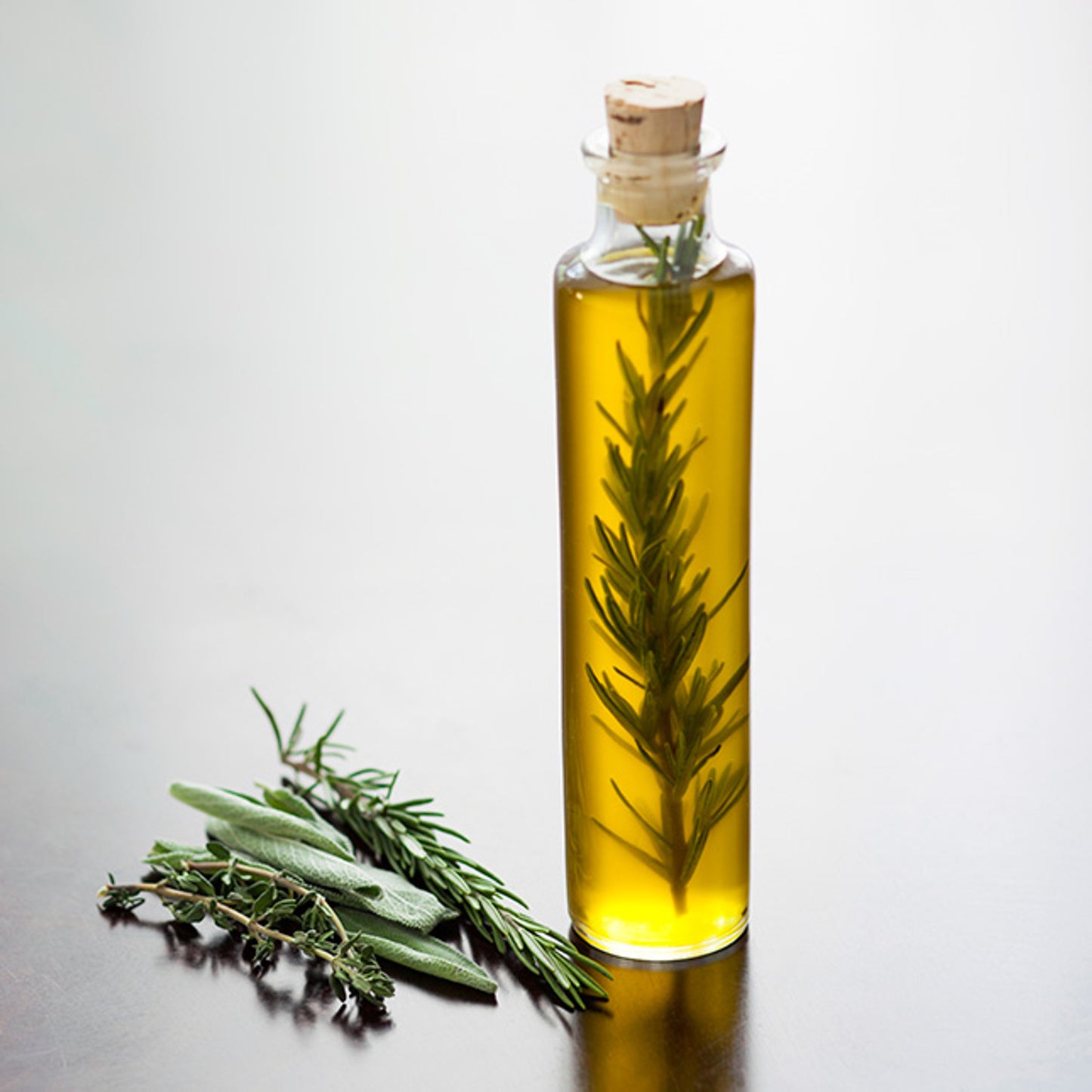 Rosemary infused Olive Oil (500ml tin)